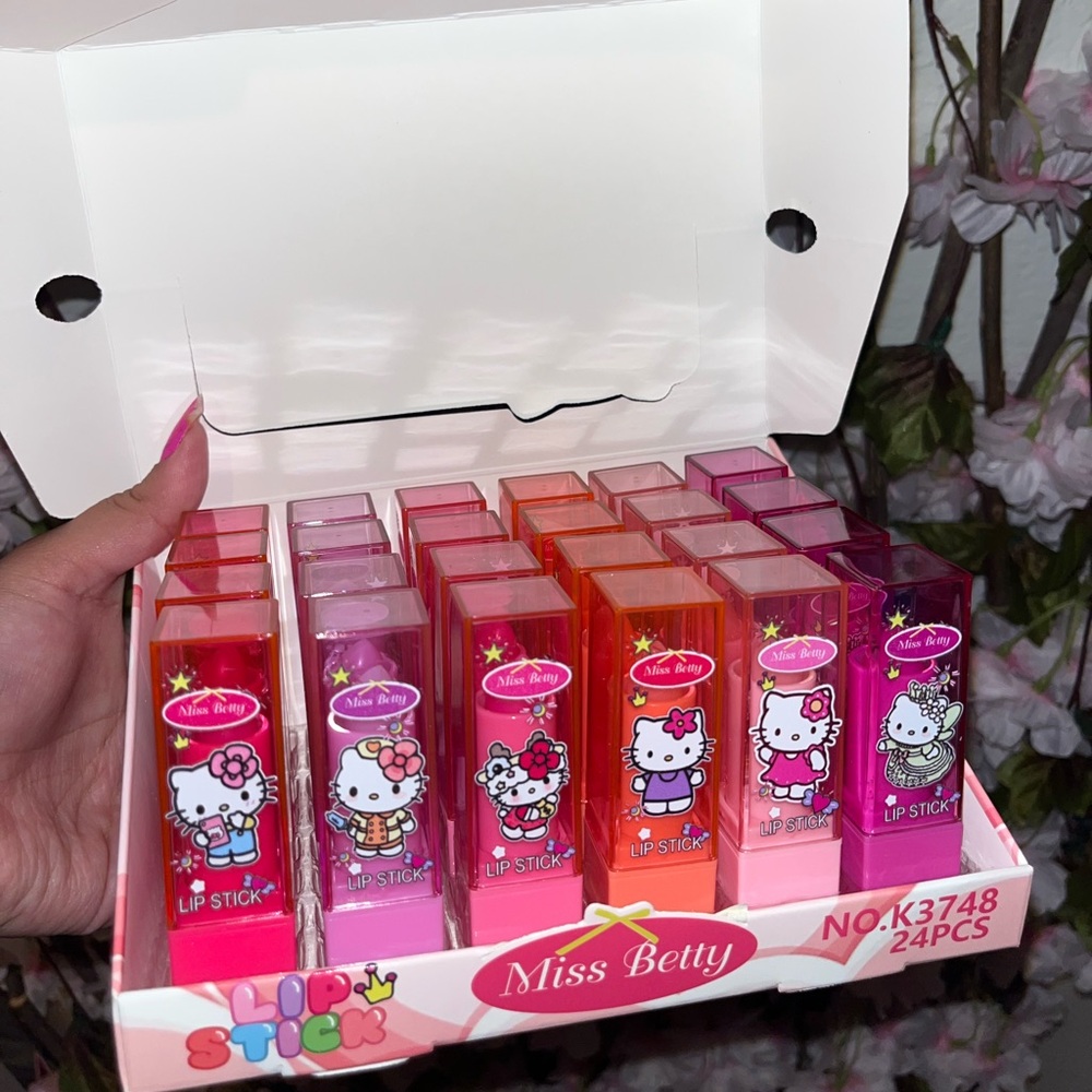 Hello kitty lip sticks 4 pieces